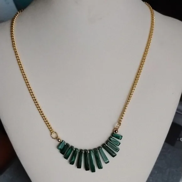 Hand Crafted Genuine A Grade Graduated Malachite Focal With 18kt Gold - Picture 2 of 9